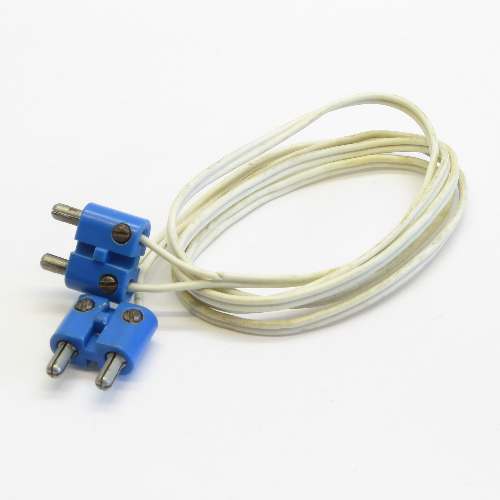 Visuel indicatif Rebrickable de Fil avec bleu 2- Connecteurs de broche, 12V / 4.5V Type 2 Connecteurs transversaux, 96L (Wire with Blue 2-Prong Connectors, 12V / 4.5V Type 2 Cross-cut Connectors, 96L)