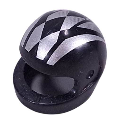 Casque, Standard avec rayures argentées et Arlequin Motif imprimé diamant (Helmet, Standard with Silver Stripes and Harlequin Diamond Print)