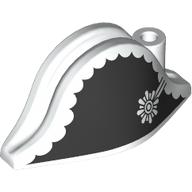 Chapeau Pirate Bicorne (Amiral) avec bordure blanche, motif imprimé insigne - Nouvelle version (Hat Pirate Bicorne (Admiral) with White Border, Insignia Print - New Version)