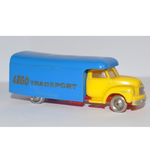 Visuel indicatif Rebrickable de Chariot élévateur - indicateurs latéraux - transport LEGO en or (HO Scale Bedford Moving Van - Side Indicators - LEGO Transport in Gold)