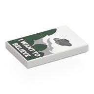 Visuel indicatif Rebrickable de Tuile 2 x 3 avec 'I WANT TO BELIEVE', Arbres Verts Foncés, motif imprimé OVNI (Tile 2 x 3 with 'I WANT TO BELIEVE', Dark Green Trees, UFO Print)