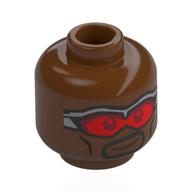 Tête de minifigurine Sam Wilson, visières argentées avec verres rouges, barbe noire, sourire déséquilibré (Minifig Head Sam Wilson, Silver Visors with Red Lenses, Black Beard, Lopsided Smile)