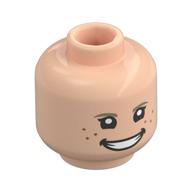 Tête de minifigurine edith, sourcils beige foncés, taches de rousseur, sourire / sourire déséquilibré (Minifig Head Edith, Dark Tan Eyebrows, Freckles, Lopsided Smile/Grin)