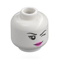 Tête de minifigurine Harley Quinn, sourcils, fard à paupières gris bleuté clair, lèvres rose foncé, clin d'œil / bulle rose (Minifig Head Harley Quinn, Eyebrows, Light Bluish Grey Eyeshadow, Dark Pink Lips, Wink / Pink Bubblegum Bubble Print)