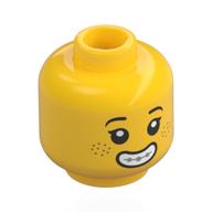 Tête de minifigurine drea briquette, sourcils, taches de rousseur, sourire avec accolades / froncement des sourcils (Minifig Head Drea Brickle, Eyebrows, Freckles, Smile with Braces / Frown)