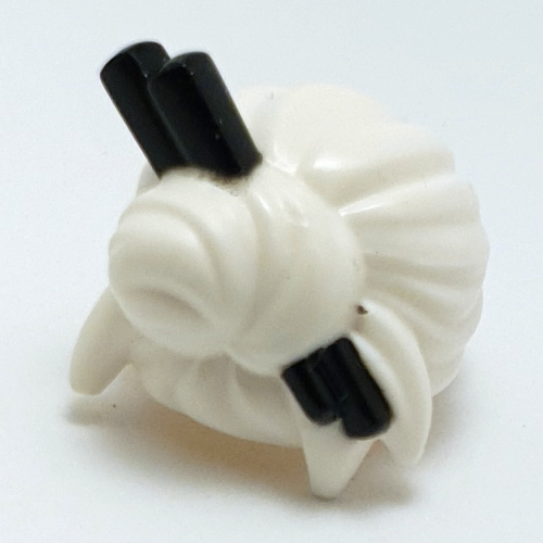 Chignon de cheveux avec baguettes noires (Hair Bun with Black Chopsticks)