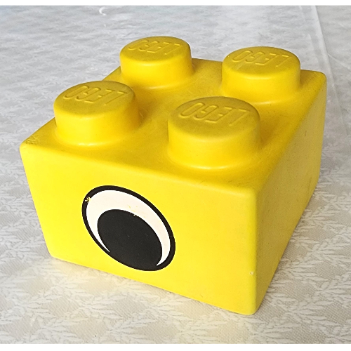 Visuel indicatif Rebrickable de Brique Doux 2 x 2 avec motif imprimé œil (Brick Soft 2 x 2 with Eye Print)