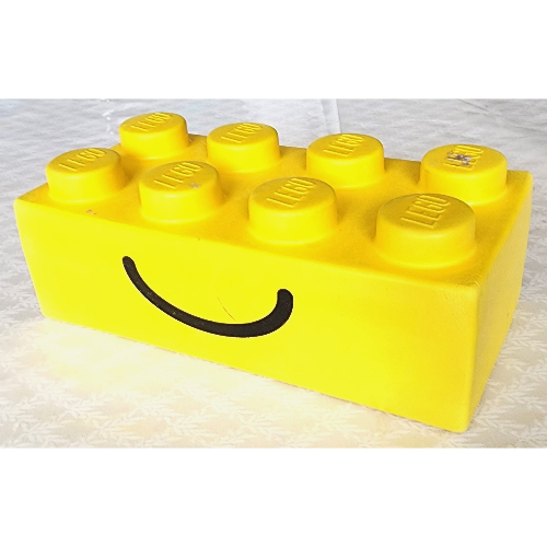 Visuel indicatif Rebrickable de Brique douce 2 x 4 avec motif imprimé sourire (Brick Soft 2 x 4 with Smile Print)