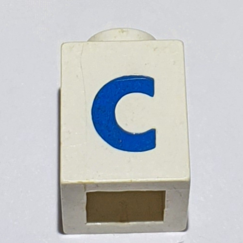 Visuel indicatif Rebrickable de Brique 1 x 1 avec motif imprimé bleu 'C' (police noire) (Brick 1 x 1 with Blue 'C' Print (Bold Font))