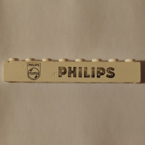 Visuel indicatif Rebrickable de Brique 1 x 8 avec motif imprimé logo 'PHILIPS' (Brick 1 x 8 with 'PHILIPS' Logo Print)
