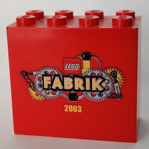 Visuel indicatif Rebrickable de Brique 2 x 4 x 3 avec motif imprimé 'LEGO FABRIK 2003' (Brick 2 x 4 x 3 with 'LEGO FABRIK 2003' Print)