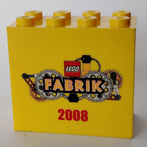 Visuel indicatif Rebrickable de Brique 2 x 4 x 3 avec 'LEGO Fabrik 2008' avec motif imprimé Texte Jaune (Brick 2 x 4 x 3 with 'LEGO Fabrik 2008' with Yellow Text Print)