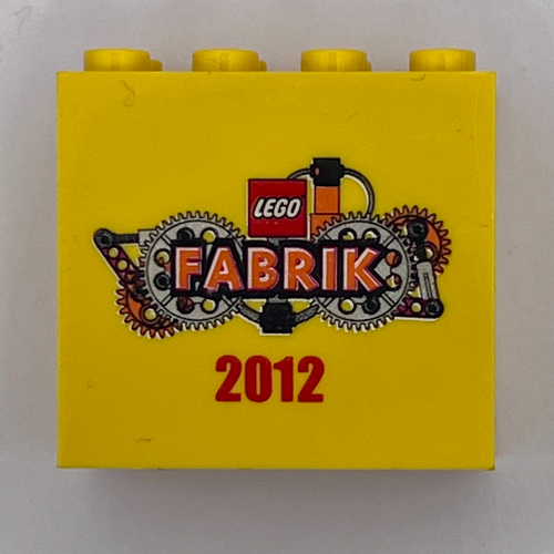 Visuel indicatif Rebrickable de Brique 2 x 4 x 3 avec motif imprimé 'LEGO FABRIK 2012' (Brick 2 x 4 x 3 with 'LEGO FABRIK 2012' Print)