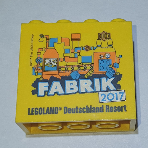 Visuel indicatif Rebrickable de Brique 2 x 4 x 3 avec motif imprimé 'LEGOLAND Deutschland Resort Fabrik 2017' (Brick 2 x 4 x 3 with 'LEGOLAND Deutschland Resort Fabrik 2017' Print)