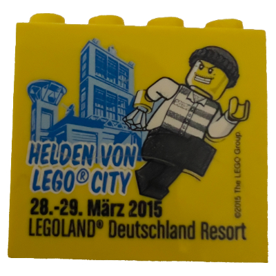 Visuel indicatif Rebrickable de Brique 2 x 4 x 3 avec motif imprimé 'Helden von Lego City 28.-29. Marz 2015 Legoland Deutschland Resort' (Brick 2 x 4 x 3 with 'Helden von Lego City 28.-29. Marz 2015 Legoland Deutschland Resort' Print)