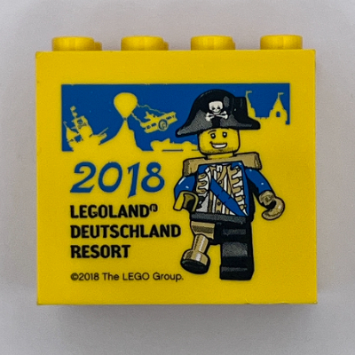 Visuel indicatif Rebrickable de Brique 2 x 4 x 3 avec motif imprimé Pirate 'LEGOLAND Deutschland Resort 2018' (Brick 2 x 4 x 3 with 'LEGOLAND Deutschland Resort 2018' Pirate Print)