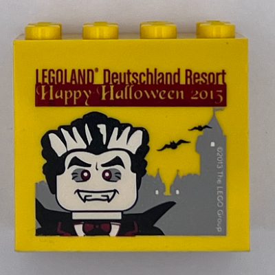 Visuel indicatif Rebrickable de Brique 2 x 4 x 3 avec motif imprimé 'LEGOLAND Deutschland Resort Happy Halloween 2013' (Brick 2 x 4 x 3 with 'LEGOLAND Deutschland Resort Happy Halloween 2013' Print)