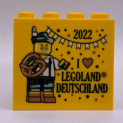 Visuel indicatif Rebrickable de Brique 2 x 4 x 3 avec motif imprimé '2022 I Heart LEGOLAND DEUTSCHLAND' (Brick 2 x 4 x 3 with '2022 I Heart LEGOLAND DEUTSCHLAND' Print)