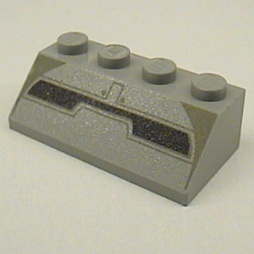 Visuel indicatif Rebrickable de Brique inclinée 45° 2 x 4 avec motif imprimé lignes gris foncé et noir (Brick Sloped 45° 2 x 4 with Dark Gray and Black Lines Print)