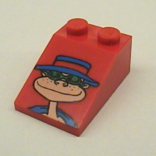 Visuel indicatif Rebrickable de Brique inclinée 33° 3 x 2 lisse avec motif imprimé hamburger de mcdonald (Brick Sloped 33° 3 x 2 Smooth with McDonald's Hamburglar Print)