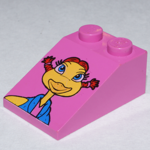 Visuel indicatif Rebrickable de Brique inclinée 33° 3 x 2 lisse avec motif imprimé couettes fille de mcdonald (Brick Sloped 33° 3 x 2 Smooth with McDonald's Girl Pigtails Print)