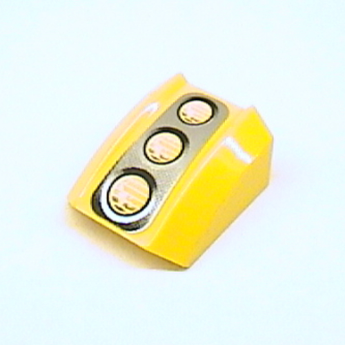 Visuel indicatif Rebrickable de Brique courbée 2 x 2 avec lèvre, sans tenons avec motif imprimé gris fade triple phare (Brick Curved 2 x 2 with Lip, No Studs with Gray Fade Triple Headlight Print)