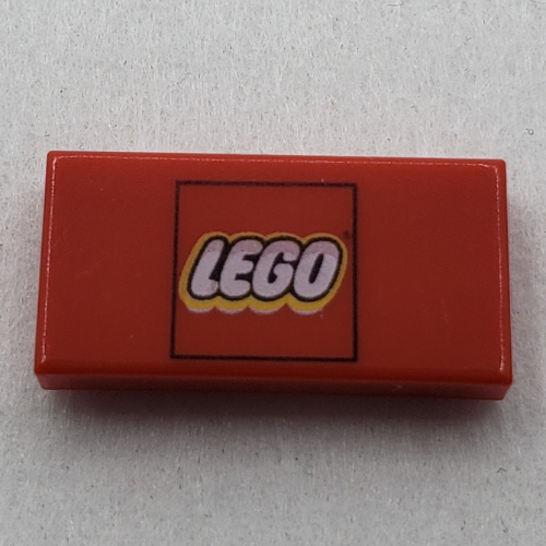 Visuel indicatif Rebrickable de Tuile 1 x 2 avec logo LEGO en motif imprimé carré (Tile 1 x 2 with Lego Logo in Square Print)