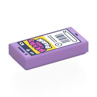 Visuel indicatif Rebrickable de Tuile 1 x 2 avec écran de téléphone, billet rose vif/blanc 'HEART LAKE PARK', motif imprimé code à barres (Tile 1 x 2 with Phone Screen, Bright Pink/White 'HEART LAKE PARK' Ticket, Barcode Print)
