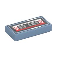 Visuel indicatif Rebrickable de Tuile 1 x 2 avec motif imprimé cassette (Tile 1 x 2 with Cassette Tape Print)