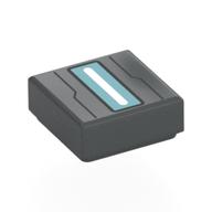 Visuel indicatif Rebrickable de Tuile 1 x 1 avec Triangle bleu métal/blanc, motif imprimé lignes noires (Tile 1 x 1 with Metal Blue/White Triangle, Black Lines Print)