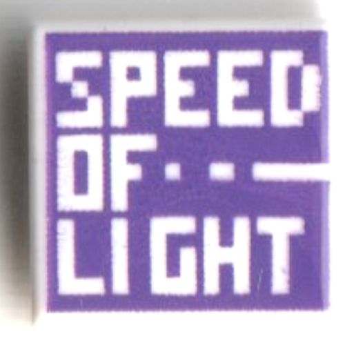 Visuel indicatif Rebrickable de Tuile 1 x 1 avec motif imprimé blanc 'SPEED OF LIGHT' sur fond violet foncé (Tile 1 x 1 with White 'SPEED OF LIGHT' on Dark Purple Background Print)