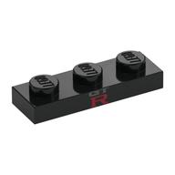 Visuel indicatif Rebrickable de Plaque 1 x 3 avec motif imprimé 'GT' 'R' (Plate 1 x 3 with 'GT' 'R' Print)