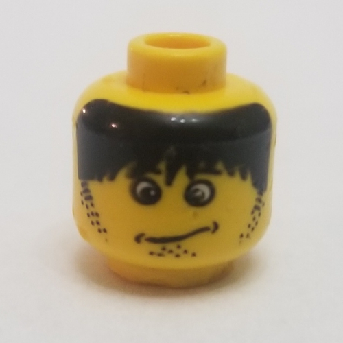 Tête de minifigurine Homme de main, expression confuse, motif imprimé cheveux noirs désordonnés [tenon creux bouché] (Minifig Head Henchman, Confused Expression, Messy Black Hair Print [Blocked Open Stud])
