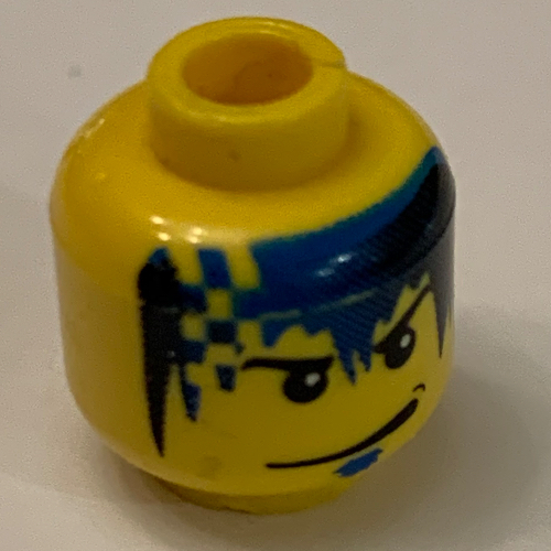 Tête de minifigurine zed, sourire en coin, bleu barbiche, bleu et noir se fanent et vérifie dans le motif imprimé de cheveux (Minifig Head Zed, Smirk, Blue Goatee, Blue and Black Fade and Checks in Hair Print)