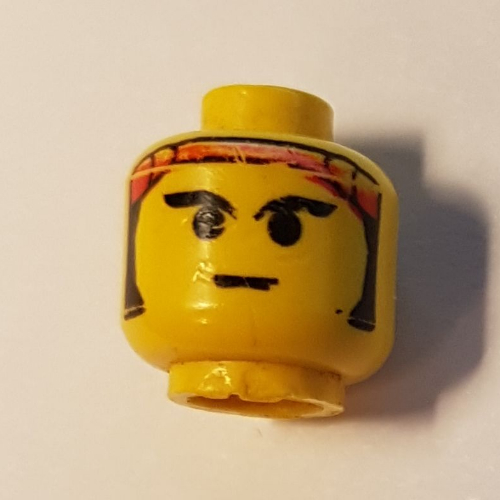 Tête de minifigurine ninja, sourcils, favoris et motif imprimé bandana rouge (Minifig Head Ninja, Eyebrows, Sideburns and Red Bandana Print)