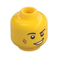 Tête de minifigurine, sourcils noirs, pupilles blanches des yeux, éraflure ou cicatrice des joues, motif imprimé de sourire déséquilibré et fossette du menton (Minifig Head, Black Eyebrows, White Pupils, Cheek Scuff or Scar, Lopsided Grin Print and Chin Dimple)
