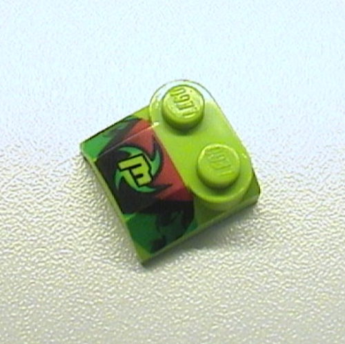 Visuel indicatif Rebrickable de Brique courbée 2 x 2 x 2/3 Deux tenons et Lip End avec 'M', motif imprimé noir/rouge/vert (Brick Curved 2 x 2 x 2/3 Two Studs and Lip End with 'M', Black/Red/Green Print)