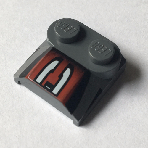 Visuel indicatif Rebrickable de Brique courbée 2 x 2 x 2/3 deux tenons et extrémité de la lèvre avec argent / noir / rouge numéro 3 gauche moitié motif imprimé (Brick Curved 2 x 2 x 2/3 Two Studs and Lip End with Silver/Black/Red Number 3 Left Half Print)