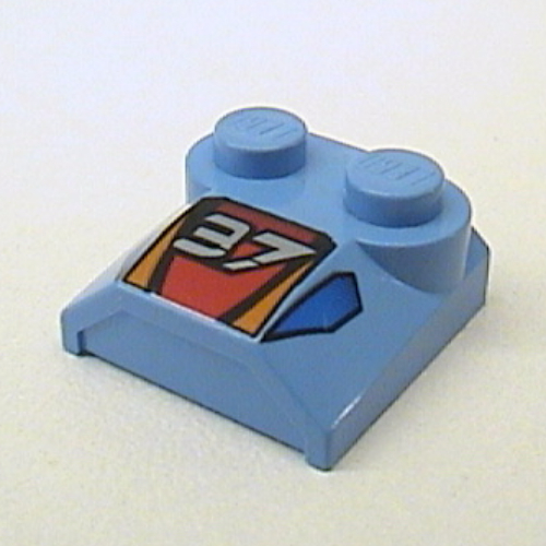 Visuel indicatif Rebrickable de Brique courbée 2 x 2 x 2/3 Deux tenons et Lip End avec '37' et motif imprimé rouge, orange et bleu (Brick Curved 2 x 2 x 2/3 Two Studs and Lip End with '37' and Red, Orange, and Blue Print)