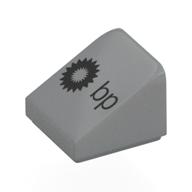 Visuel indicatif Rebrickable de Brique inclinée 30° 1 x 1 x 2/3 avec motif noir BP Logo imprimé (Brick Sloped 30° 1 x 1 x 2/3 with Black BP Logo Print)