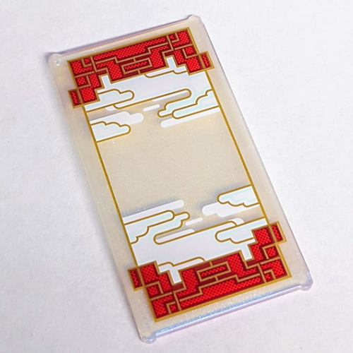 Visuel indicatif Rebrickable de Verre pour fenêtre 1 x 4 x 6 avec motif imprimé décoration or/rouge asiatique (Glass for Window 1 x 4 x 6 with Asian Gold/Red Decoration Print)