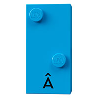 Visuel indicatif Rebrickable de Braille brique 2 x 4 avec 2 motifs imprimés tenons ⠡ et 'Â' (Braille Brick 2 x 4 with 2 Studs ⠡ and 'Â' Print)
