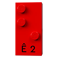 Visuel indicatif Rebrickable de Braille brique 2 x 4 avec motif imprimé 3 tenons ⠣ et 'Ê 2' (Braille Brick 2 x 4 with 3 Studs ⠣ and 'Ê 2' Print)