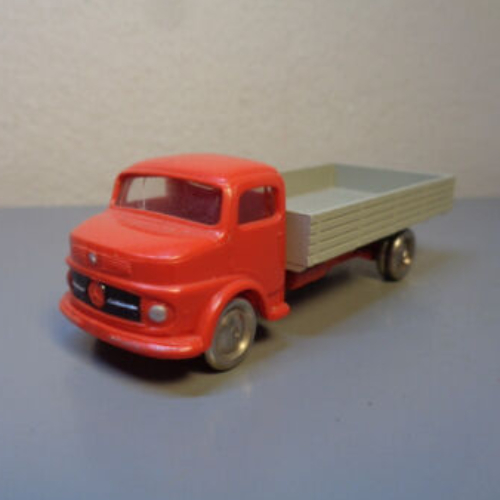 Visuel indicatif Rebrickable de HO échelle Mercedes ouvert lit camion - gris à plat (HO Scale Mercedes Open Bed Truck - Gray Flatbed)