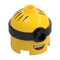 Tête de minifigurine spéciale, minion, moyen, lunettes à 1 œil, sourire bouche ouverte, motif imprimé langue (Minifig Head Special, Minion, Medium, 1-Eyed Goggles, Open Mouth Smile, Tongue Print)