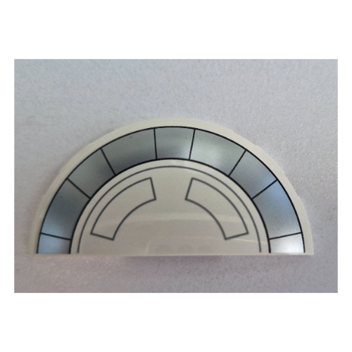 Visuel indicatif Rebrickable de Brique ronde 3 x 6 demi-cercle avec motif imprimé bande argentée (Brick Round 3 x 6 Half Circle with Silver Band Print)