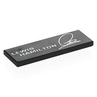 Visuel indicatif Rebrickable de Tuile 2 x 6 avec blanc 'LEWIS HAMILTON', motif imprimé Signature (Tile 2 x 6 with White 'LEWIS HAMILTON', Signature Print)