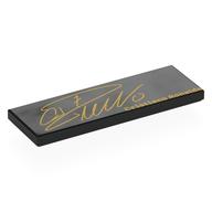 Visuel indicatif Rebrickable de Tuile 2 x 6 avec or 'Cristiano Ronaldo', motif imprimé Signature (Tile 2 x 6 with Gold 'Cristiano Ronaldo', Signature Print)