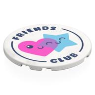 Visuel indicatif Rebrickable de Tuile ronde 6 x 6 avec cœur rose foncé, étoile bleu clair vif, bleu foncé motif imprimé 'FRIENDS FOREVER' (Tile Round 6 x 6 with Dark Pink Heart, Bright Light Blue Star, Dark Blue 'FRIENDS FOREVER' Print)