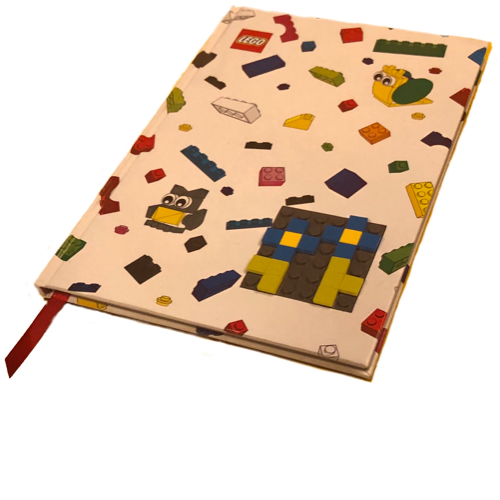 Carnet avec images brique, gris foncé 6 x 6 plaque, ruban rouge (Notebook with Brick Images, Embedded Dark Bluish Gray 6 x 6 Plate, Red Ribbon)